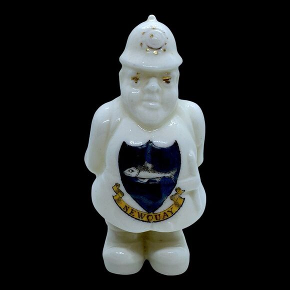 Vtg Savoy China Heraldic Porcelain Policeman Figurine with New Quay Crest 4” H - Picture 4 of 12